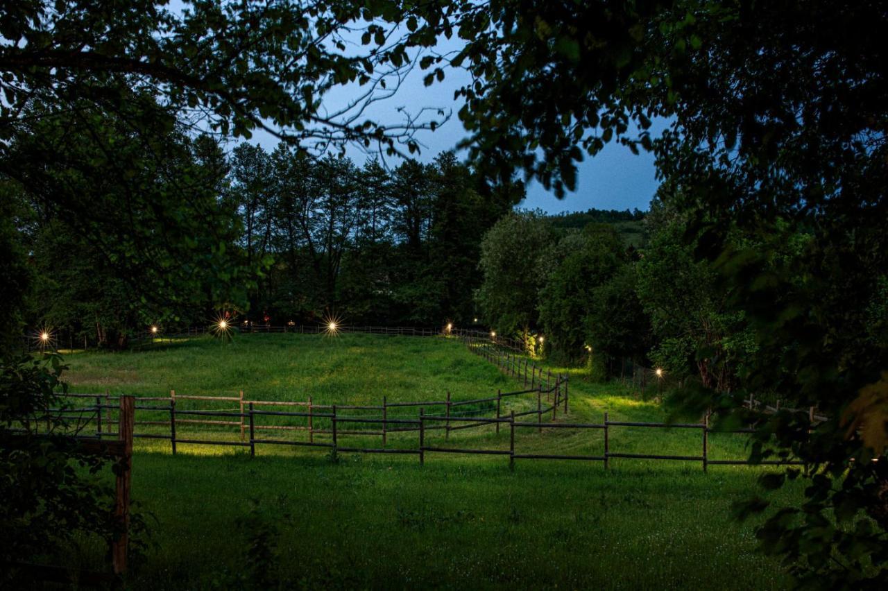 Kruševac Amigosranchヴィラ エクステリア 写真